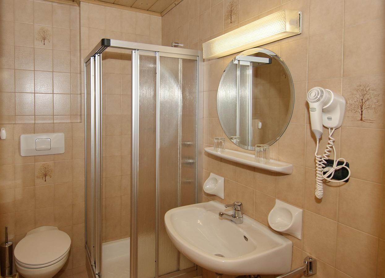 Garni Salegg Aparthotel Ortisei Exteriör bild