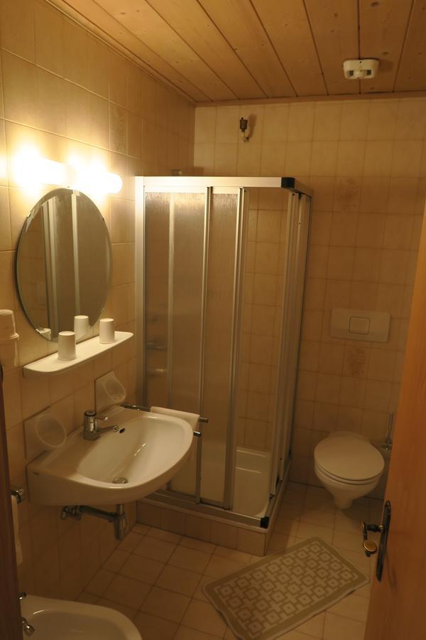 Garni Salegg Aparthotel Ortisei Exteriör bild